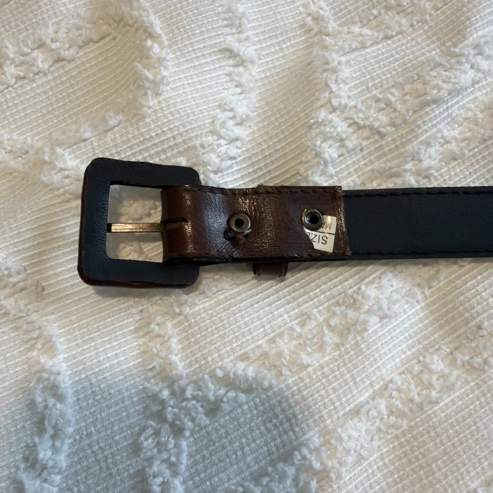 Unbranded Leather Wrapped Buckle Belt Mens 34 Brown Excellent Slim Minimalist